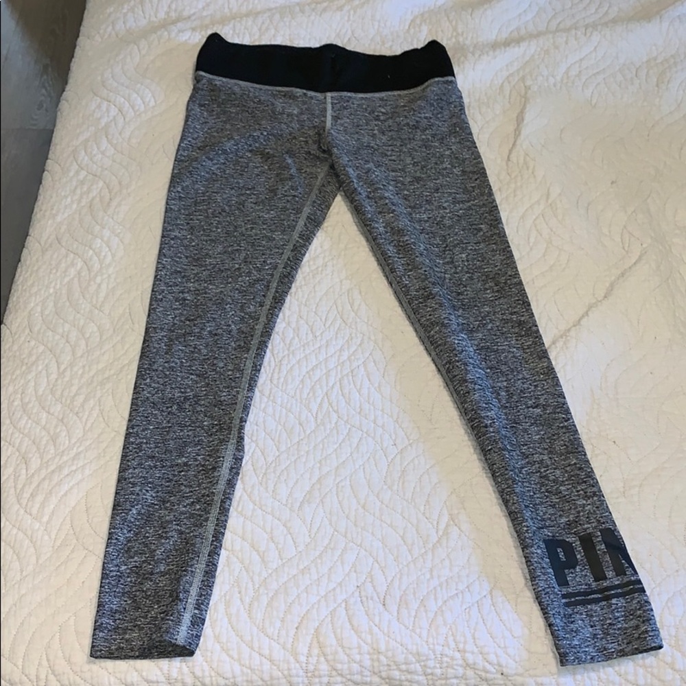 VICTORIAS SECRET LEGGINGS